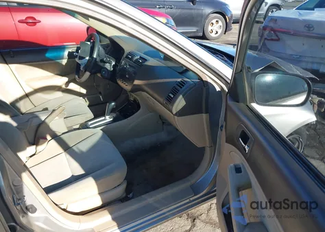 2003 Honda Civic Lx from USA, damaged, VIN 1HGES165X3L000732